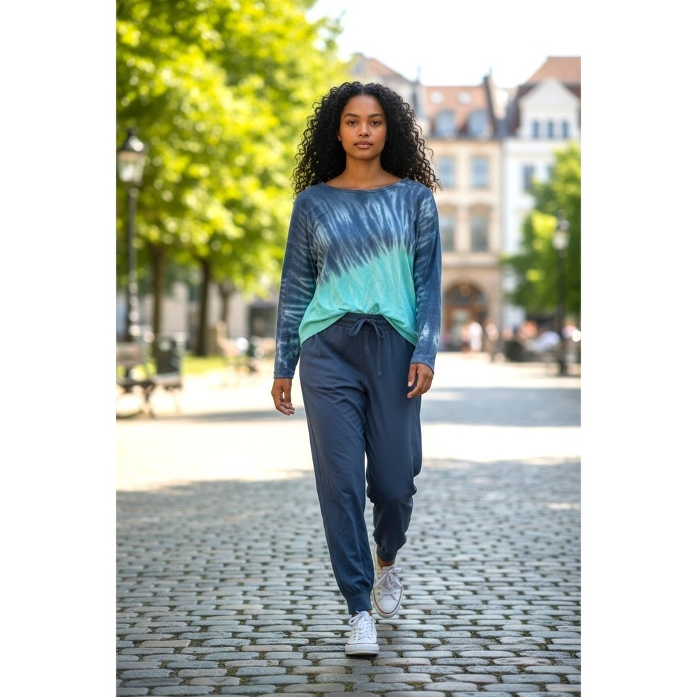 (D-112)AnyBody 2-Piece Lounge Set Blue Tie Dye Top & Jogger Pants Size XS Petite